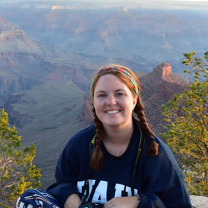 Meet your Posher, Anna vail